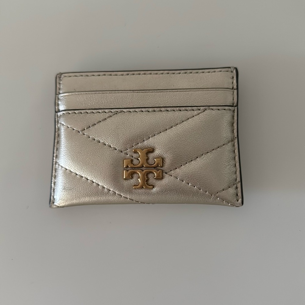 tory burch card holder
